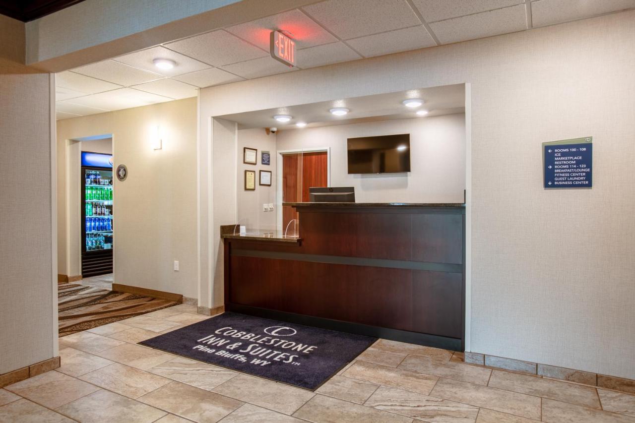 Cobblestone Inn & Suites - Pine Bluffs Exterior photo